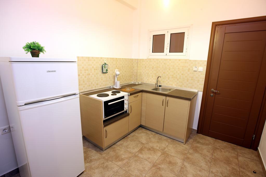 Aspa'S Apartments Dassia  Bagian luar foto